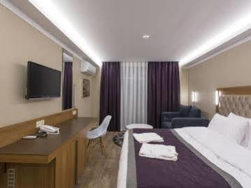Michell Hotel (Adults Only) 阿拉尼亚 外观 照片